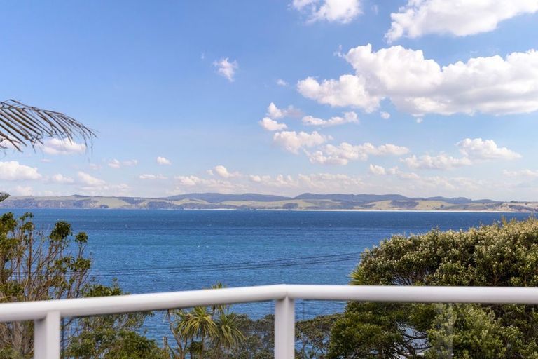 Photo of property in 12 Penguin Street, Leigh, 0985