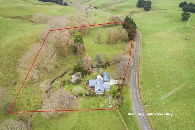 Photo of property in 435 Valley Road, Ashhurst, Feilding, 4775