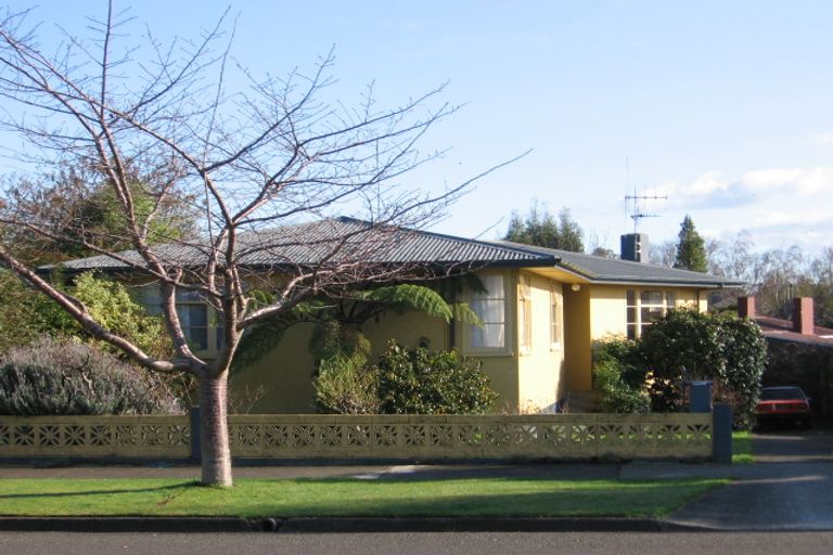 Photo of property in 65 Long Melford Road, Awapuni, Palmerston North, 4412