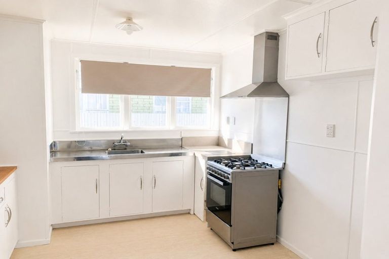 Photo of property in 10 Munro Street, Elgin, Gisborne, 4010