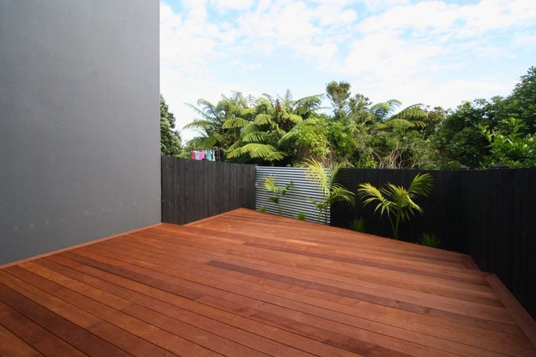 Photo of property in 4/38 Maratahu Street, Westown, New Plymouth, 4310