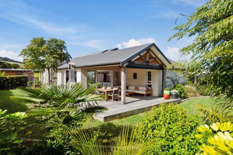 Photo of property in 13 Awanui Crescent, Matakana, Warkworth, 0985