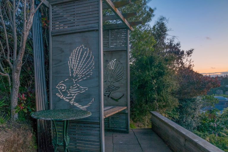 Photo of property in 44 Estuary View Road, Welcome Bay, Tauranga, 3112