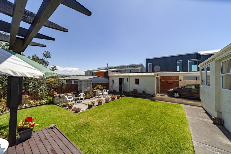 Photo of property in 82 The Esplanade, Westshore, Napier, 4110