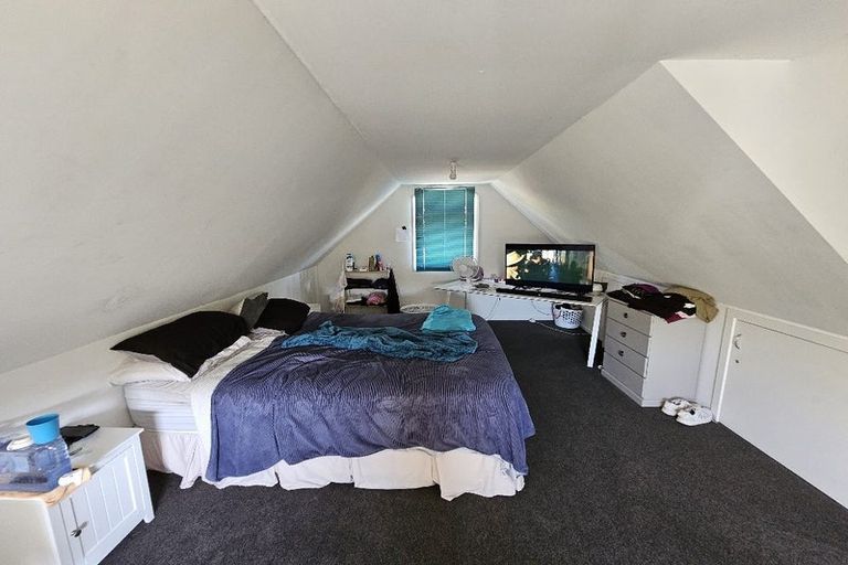 Photo of property in 1 Ridley Green, Churton Park, Wellington, 6037