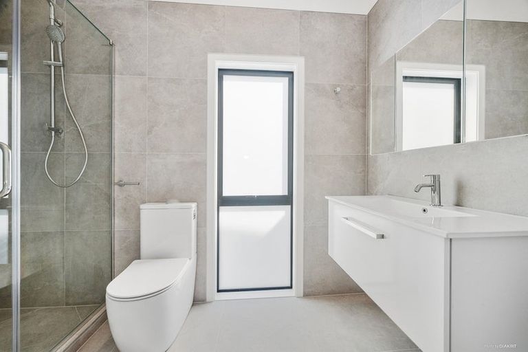 Photo of property in 6d Pax Avenue, Forrest Hill, Auckland, 0620