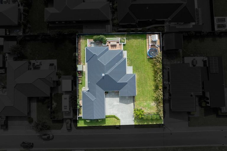 Photo of property in 10 Dunlop Crescent, Rolleston, 7614