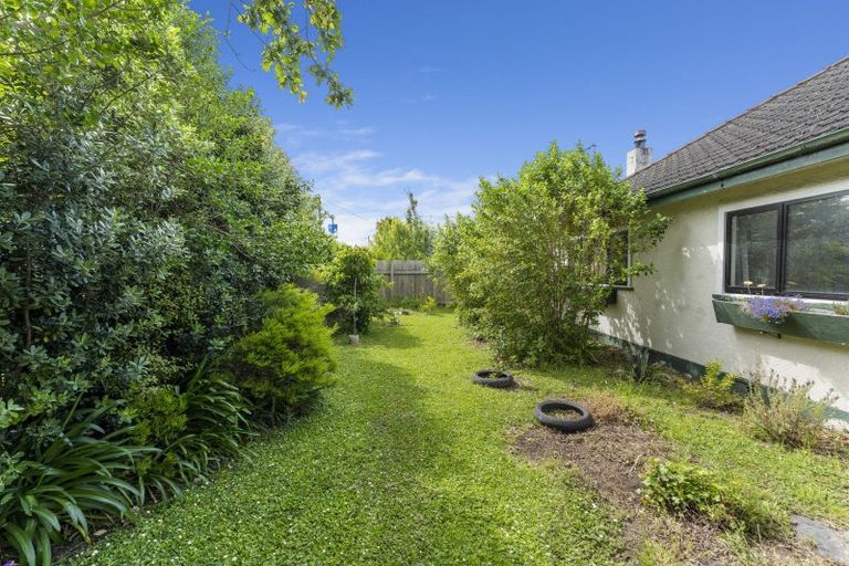 Photo of property in 8 Dundas Road, Sanson, 4817