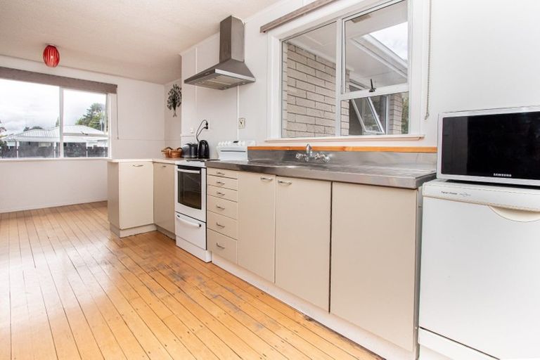 Photo of property in 121a Rimu Street, Maeroa, Hamilton, 3200