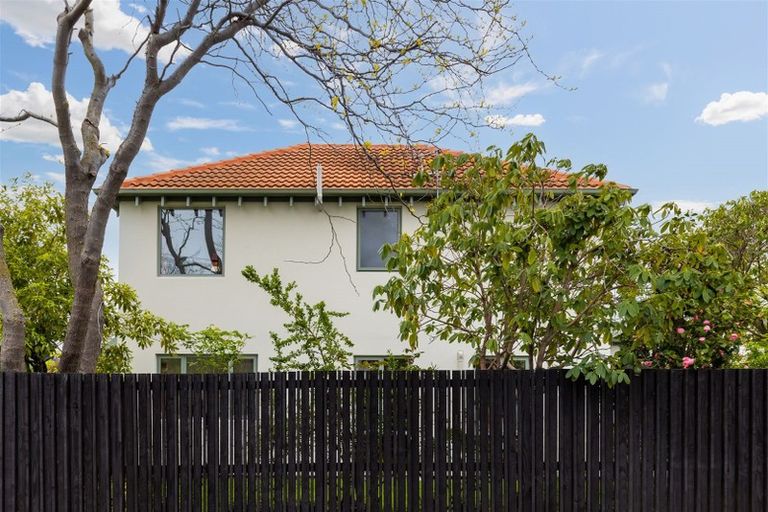 Photo of property in 1/21 Bishop Street, St Albans, Christchurch, 8014