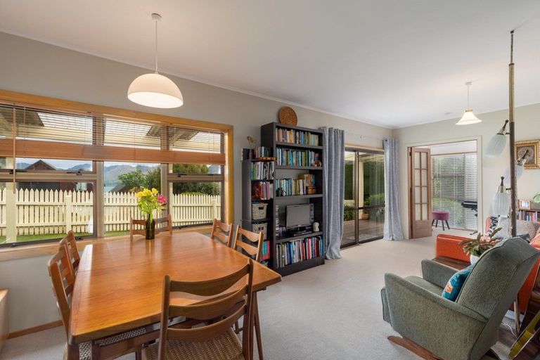 Photo of property in 6 Waipapa Avenue, Diamond Harbour, 8972