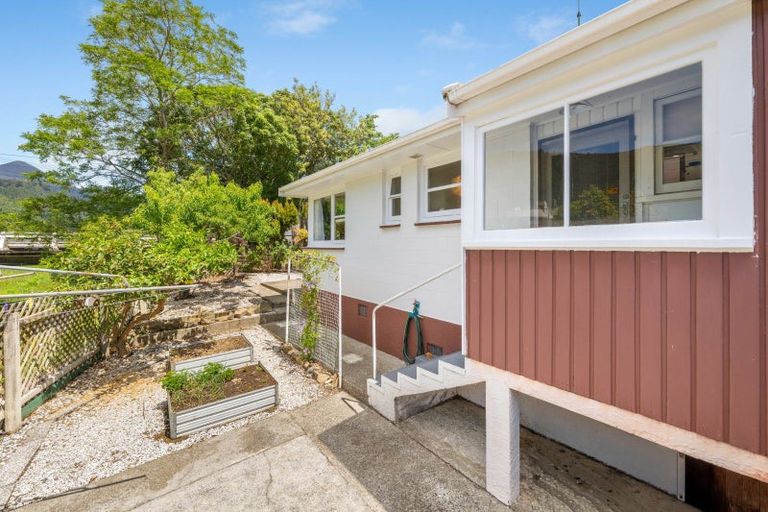 Photo of property in 18b Market Street, Picton, 7220