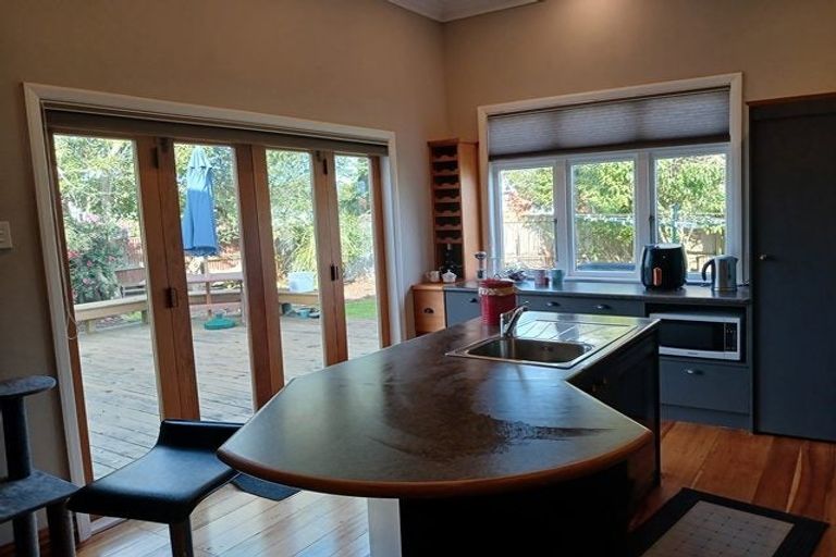 Photo of property in 540 Pioneer Highway, Highbury, Palmerston North, 4412