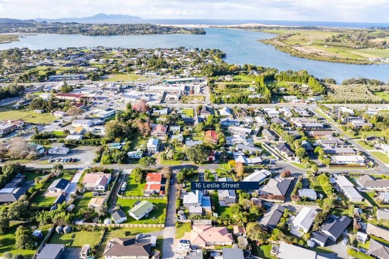 Photo of property in 16 Leslie Street, Mangawhai, 0505