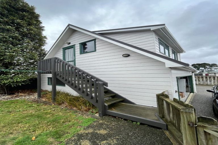 Photo of property in 1/22a Tomo Street, New Lynn, Auckland, 0600