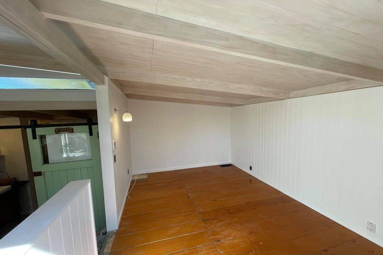 Photo of property in 56 Rewi Street, Torbay, Auckland, 0630