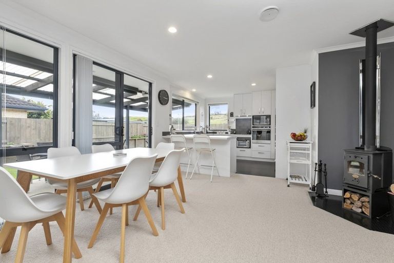 Photo of property in 82 Sterling Gate Drive, Bethlehem, Tauranga, 3110