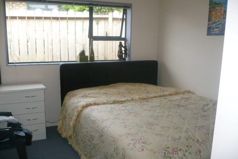 Photo of property in 7b Isabella Drive, Pukekohe, 2120