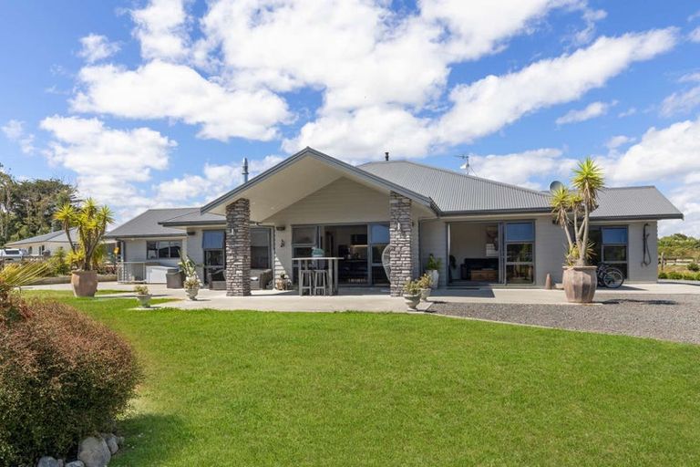 Photo of property in 126 Buller Road, Levin, 5571