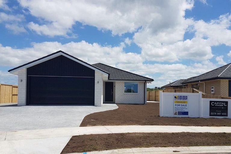 Photo of property in 89 Kaurinui Crescent, One Tree Point, 0118