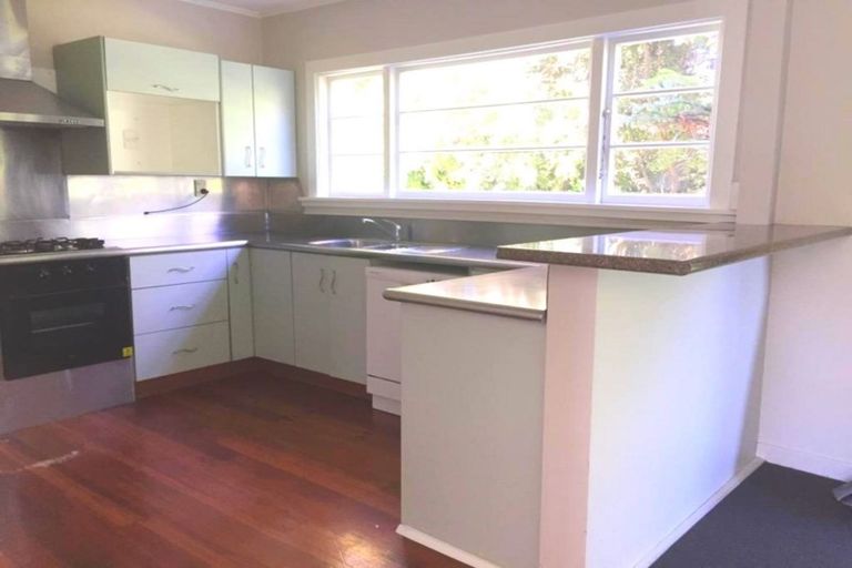 Photo of property in 212 Weston Road, St Albans, Christchurch, 8052