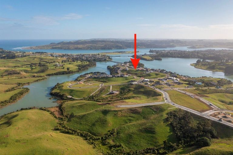 Photo of property in 48 Rangitahi Road, Raglan, 3225