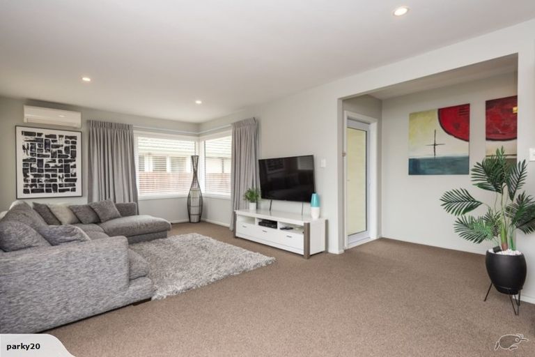 Photo of property in 119 Effingham Street, North New Brighton, Christchurch, 8083