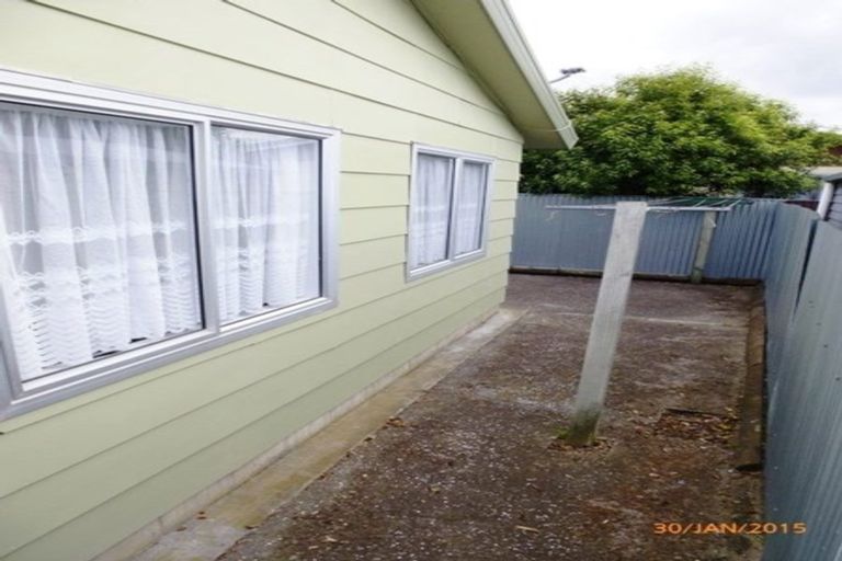 Photo of property in 2/832 Cook Place, Raureka, Hastings, 4120