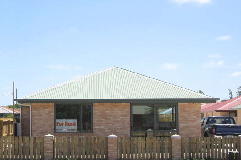 Photo of property in 10/295 Pages Road, Wainoni, Christchurch, 8061