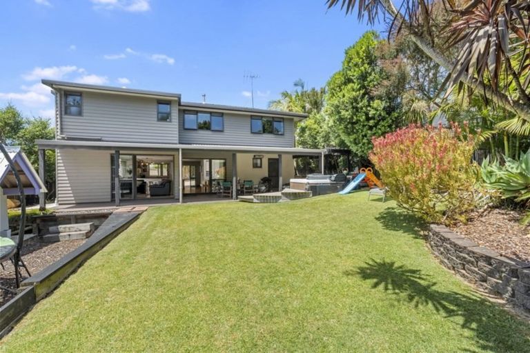 Photo of property in 86 Deep Creek Road, Torbay, Auckland, 0630