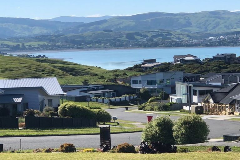 Photo of property in 21 Mo Street, Camborne, Porirua, 5026