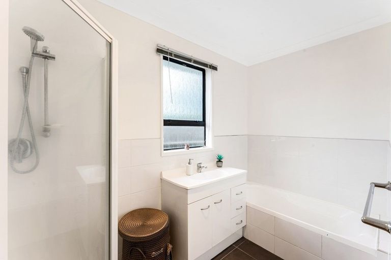 Photo of property in 53 Shakespeare Avenue, Trentham, Upper Hutt, 5018