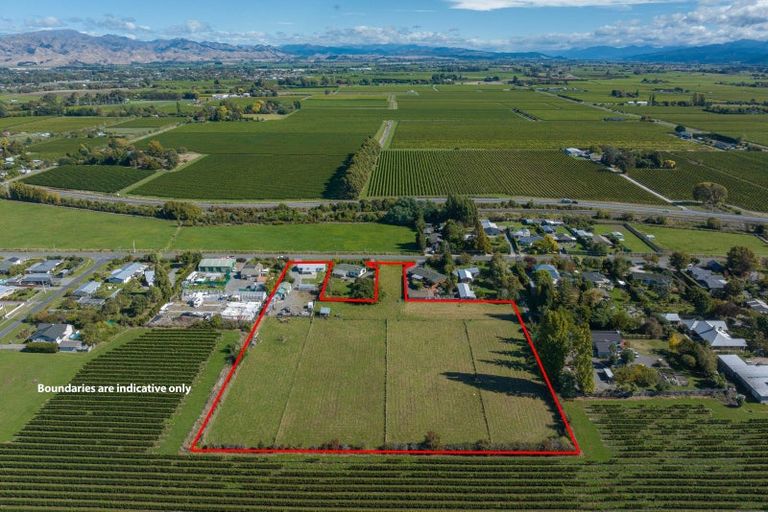 Photo of property in 22 Vickerman Street, Grovetown, Blenheim, 7202