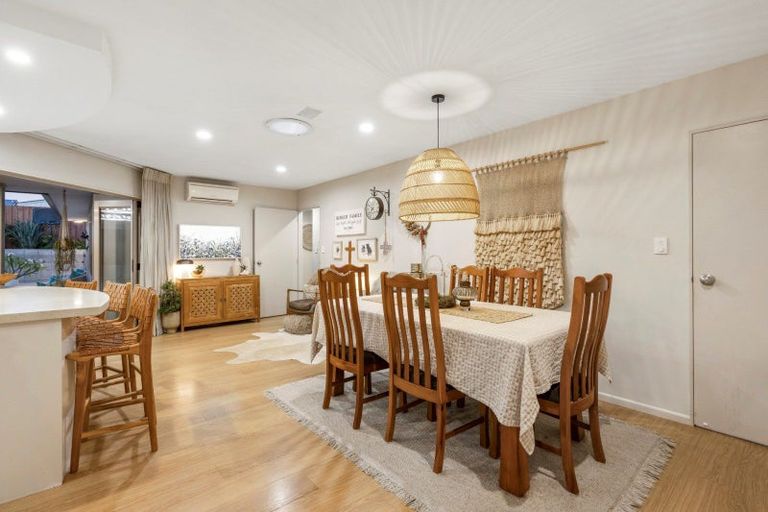 Photo of property in 81 Katerini Grove, Papamoa Beach, Papamoa, 3118