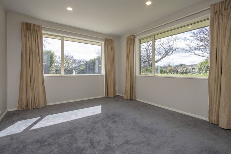 Photo of property in 1 Aratia Way, Richmond, 7020