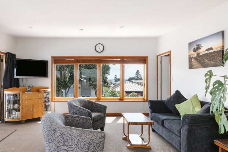 Photo of property in 44 Oceanview Road, Mount Maunganui, 3116