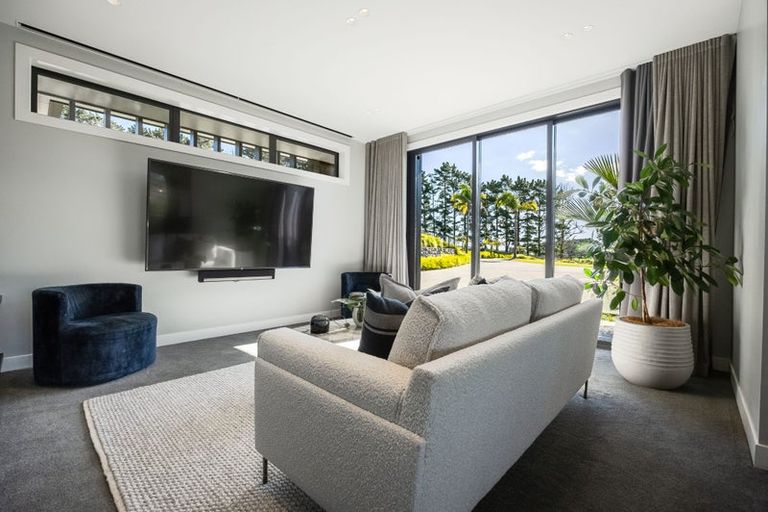 Photo of property in 55 Hull Road, Waitoki, Kaukapakapa, 0871