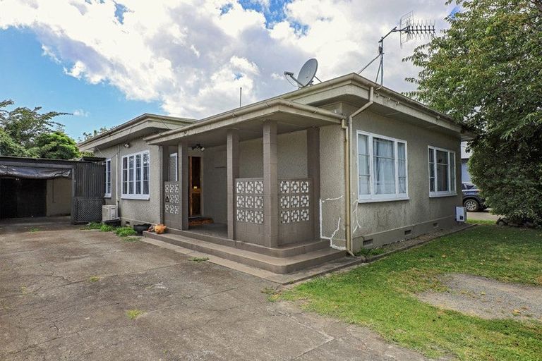 Photo of property in 222 Mayfair Avenue, Mayfair, Hastings, 4122