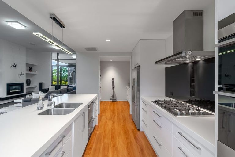 Photo of property in 13 Brampton Drive, West Melton, 7618