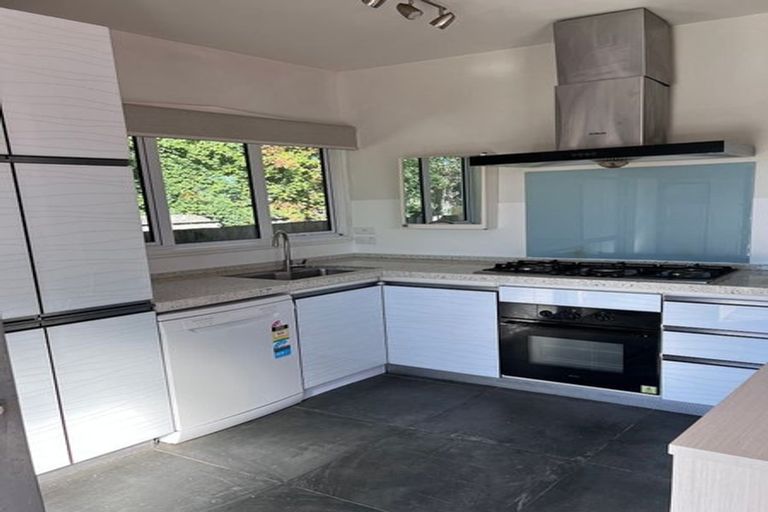 Photo of property in 9 Piko Crescent, Riccarton, Christchurch, 8041