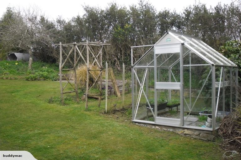 Photo of property in 2030 Lumsden-dipton Highway, Dipton, 9791