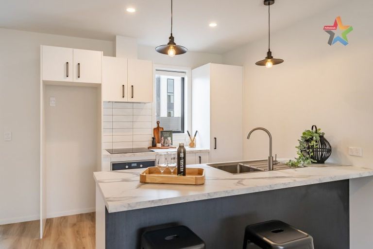 Photo of property in 43 Pipi Place, Levin, 5510