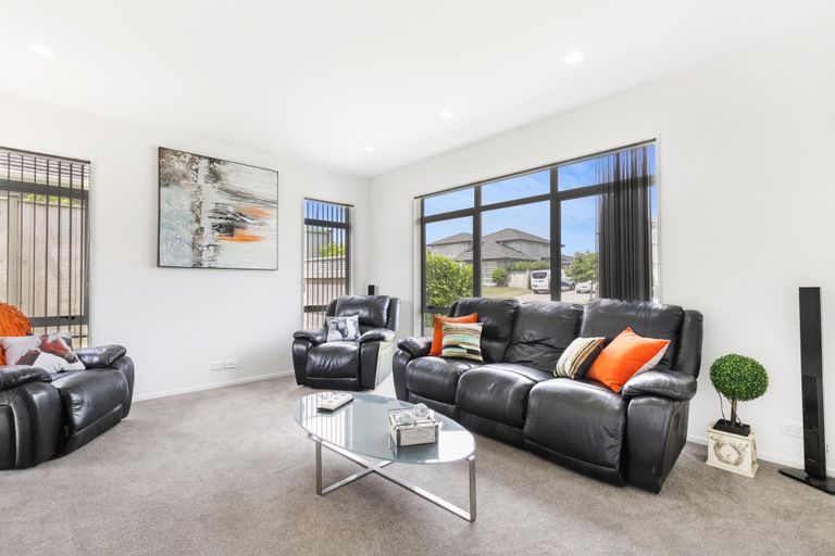 Photo of property in 4 Allium Avenue, Karaka, Papakura, 2113