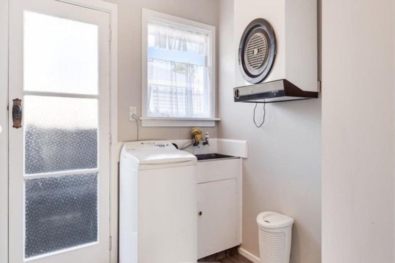 Photo of property in 36 Carruthers Street, Ilam, Christchurch, 8041