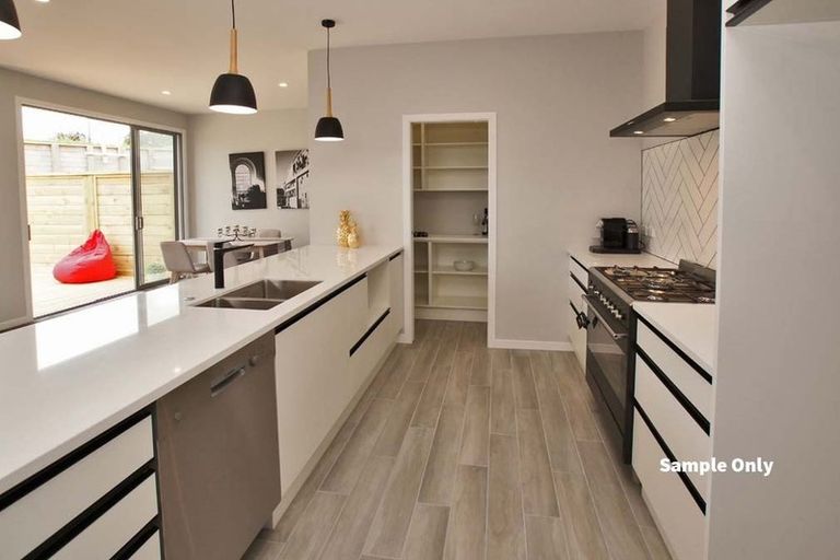 Photo of property in 25b Shrule Place, Huntington, Hamilton, 3210