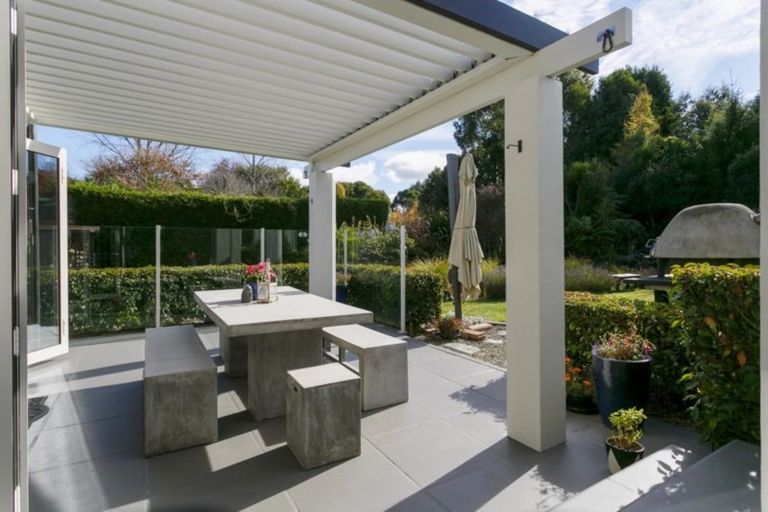 Photo of property in 66 Gillespie Place, Acacia Bay, Taupo, 3385