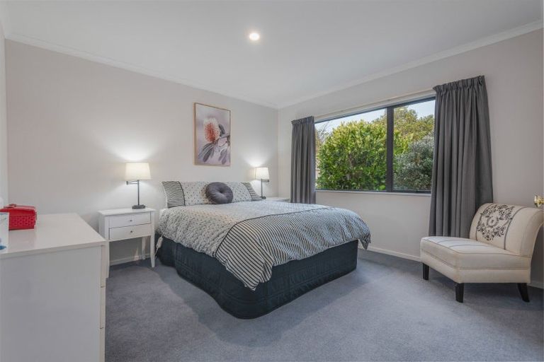 Photo of property in 11 Colorado Crescent, Milson, Palmerston North, 4414