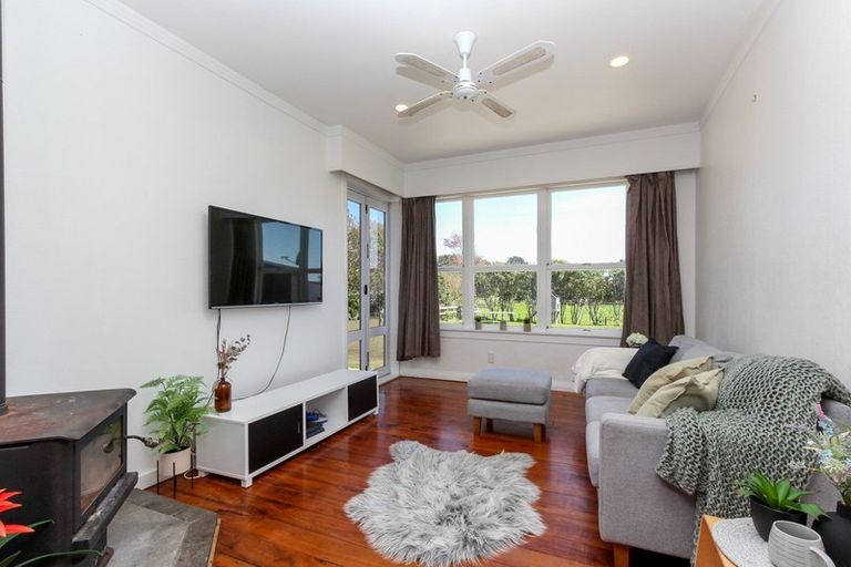 Photo of property in 21a Calgher Avenue, Waitara, 4320