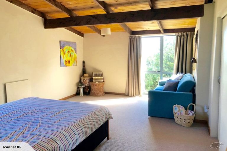 Photo of property in 81 Sea Vista Drive, Pukerua Bay, 5026