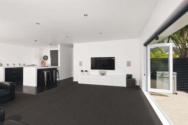 Photo of property in 14 Tuhangi Street, Te Kamo, Whangarei, 0112